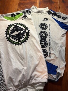 Voler Men’s Bundle of Dogfish Head & IMBA 3/4 Zip Cycling Jersey’s  Size Large